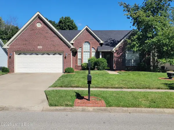 10507 Waycross Ave, Louisville, KY 40229