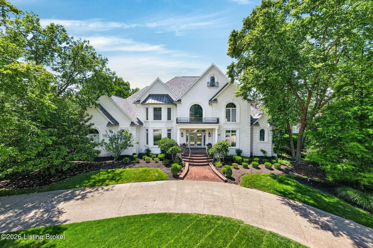 7422 Wycliffe Dr, Prospect, KY 40059 - #1