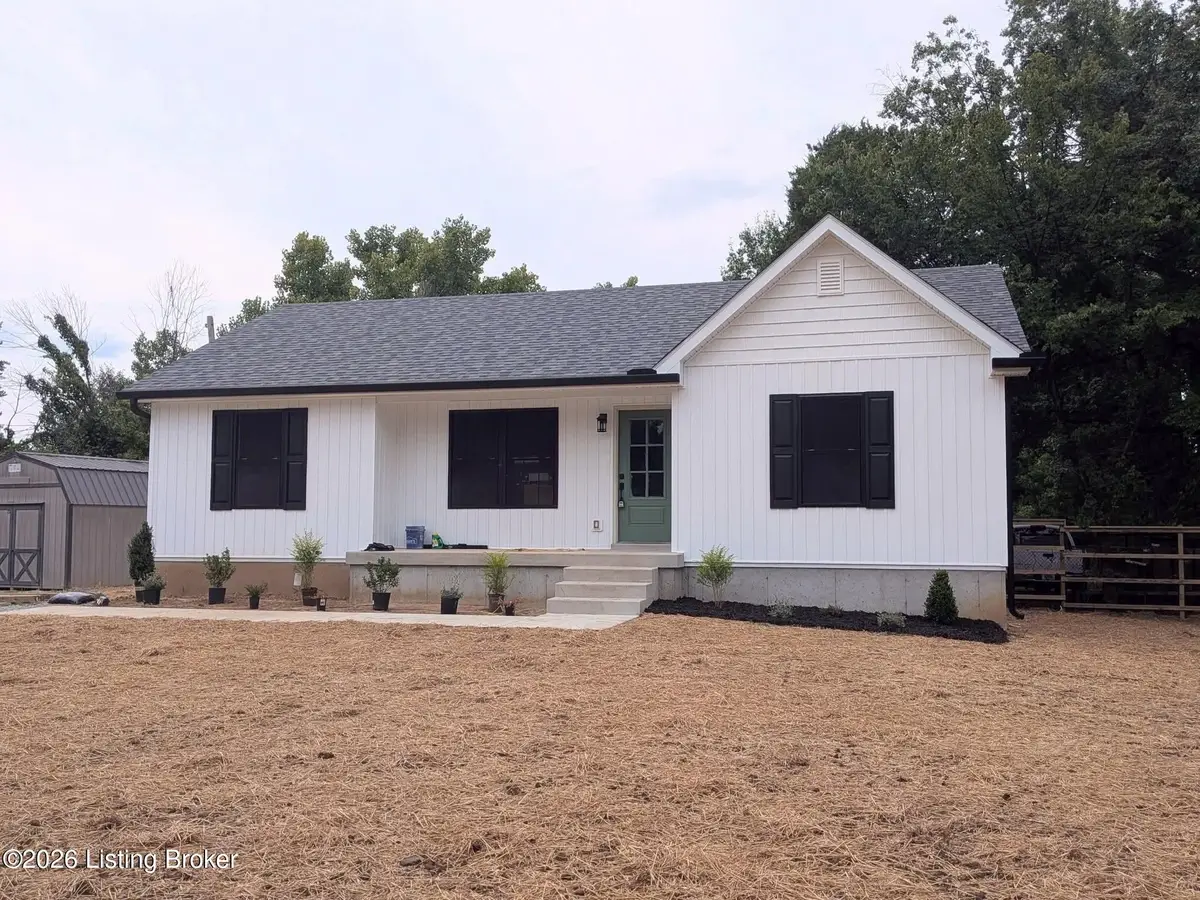 160 Harley Dr, Shepherdsville, KY 40165 - #1