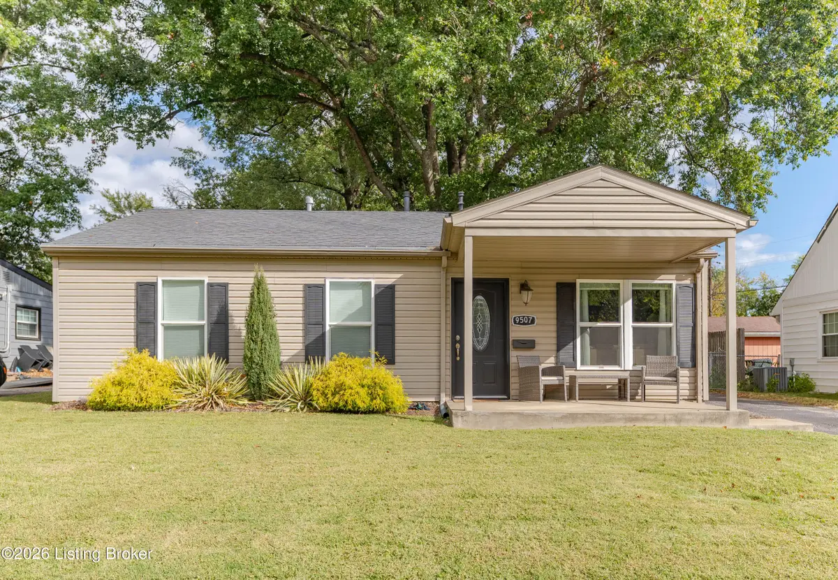 9507 Sue Helen Dr, Louisville, KY 40299 - #1