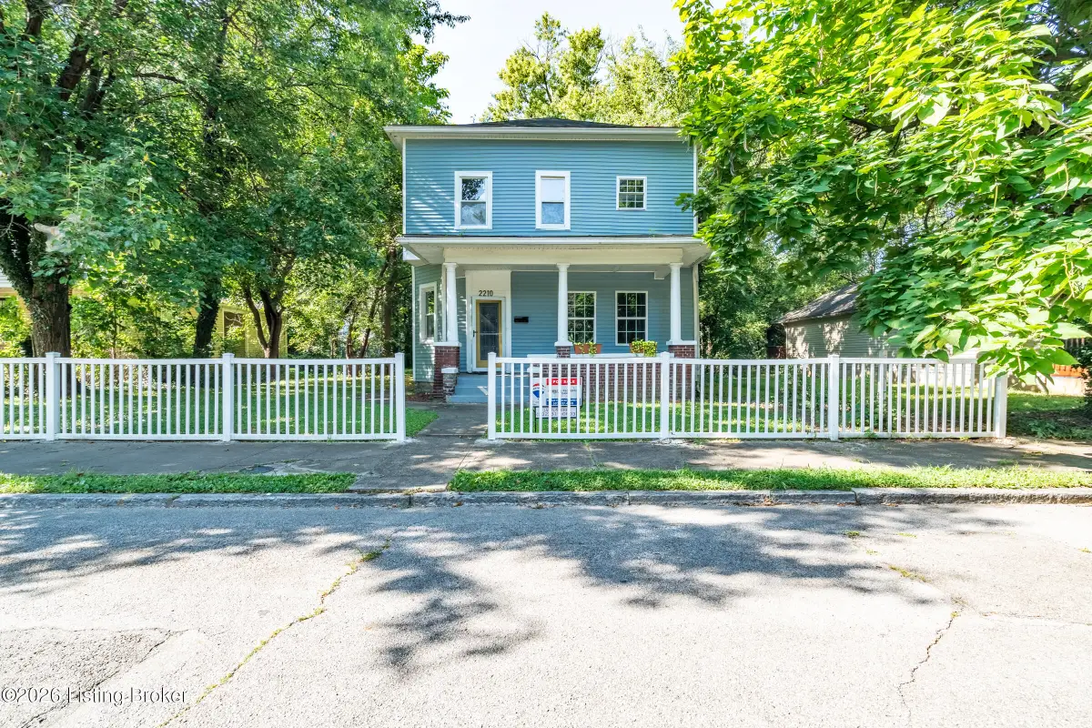 2210 W Burnett Ave, Louisville, KY 40210 - #1