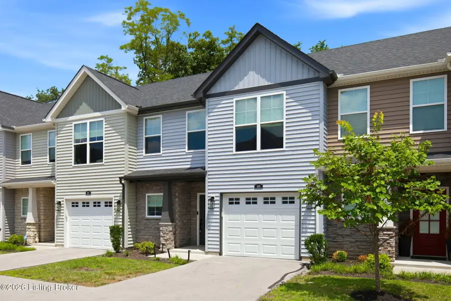 405 Railway Dr, Lyndon, KY 40222 - #2