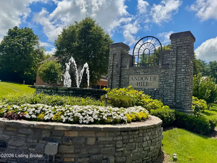 813 Andover Village Dr, Lexington, KY 40509 - #2