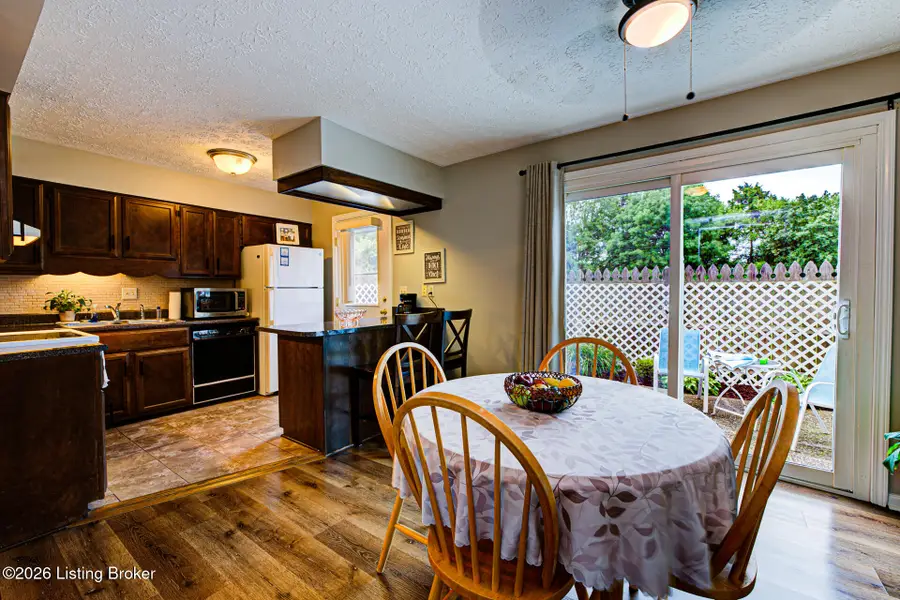 2969 Six Mile Ln, Louisville, KY 40220 - #3