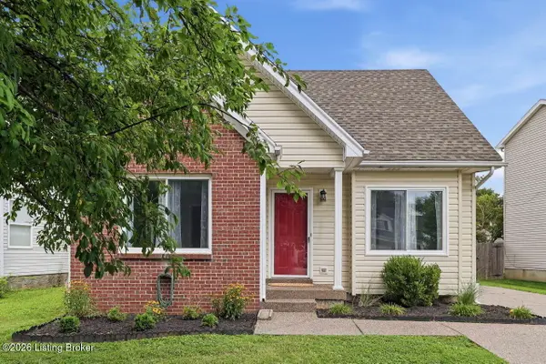 12011 Bay Run Dr, Louisville, KY 40245