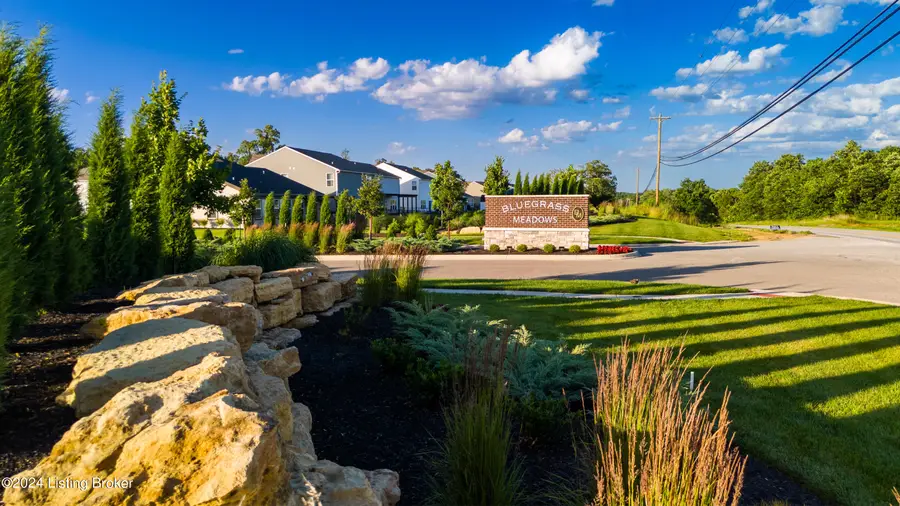 378-202 Summer Sage Dr, Mount Washington, KY 40047 - #2