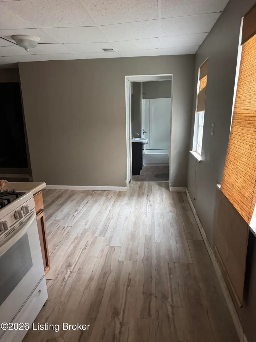 529 N 31st St, Louisville, KY 40212 - #3