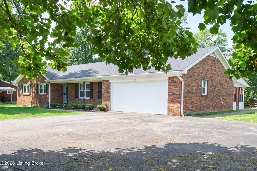 52 College Ct, Campbellsburg, KY 40011 - #2