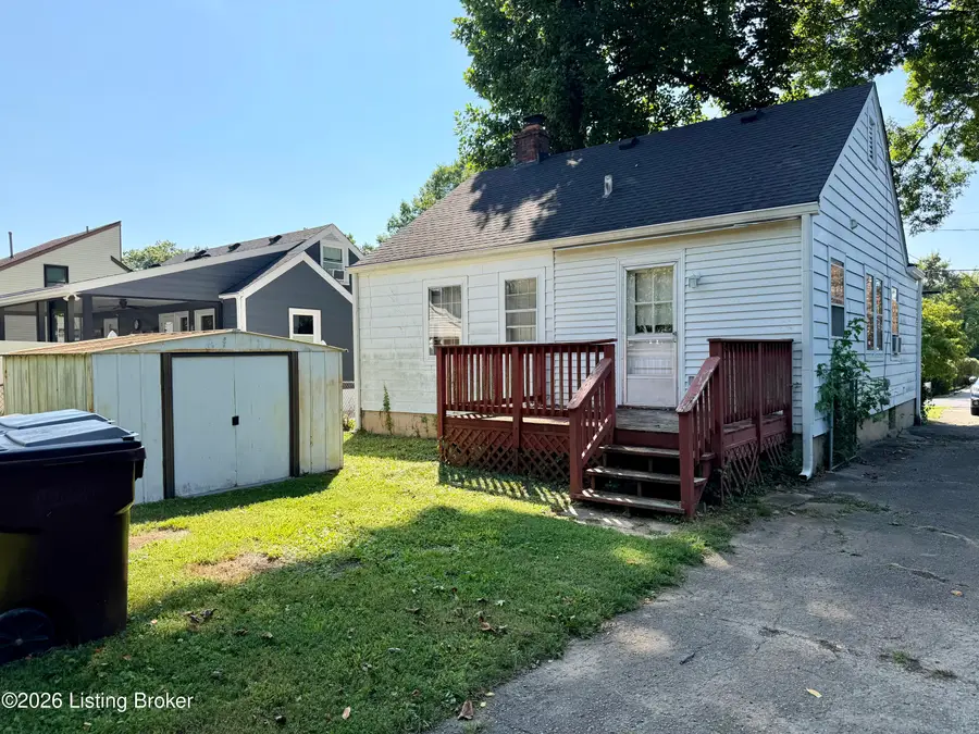 4033 Massie Ave, Louisville, KY 40207 - #3