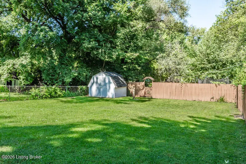 2904 Wurtele Ave, Louisville, KY 40216 - #3