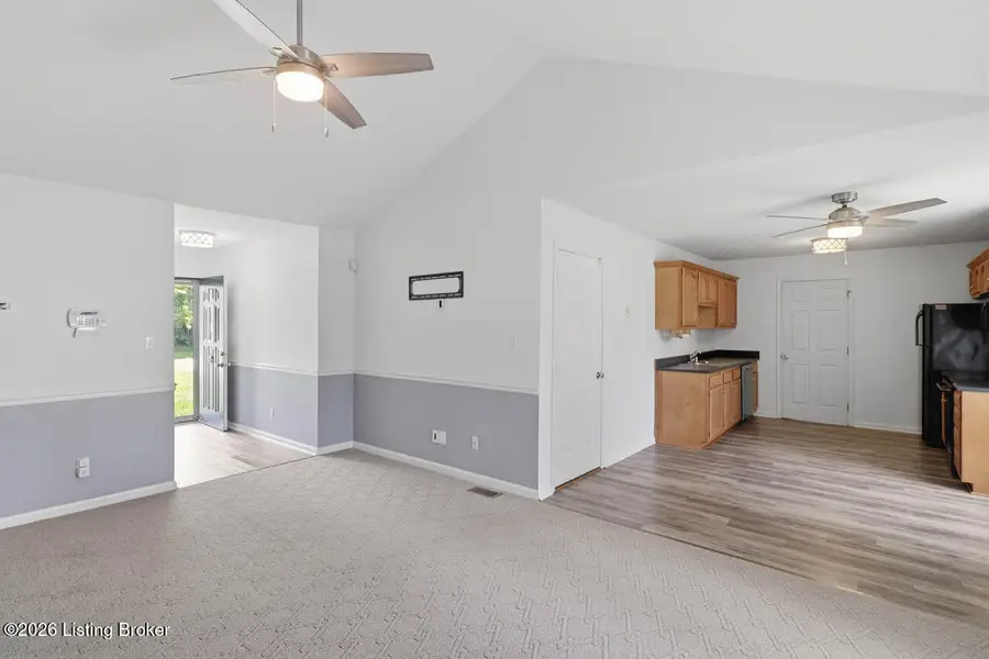 108 Excalibur Ct, Mount Washington, KY 40047 - #2