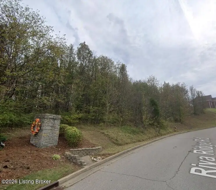 1917 Riva Ridge Rd, Louisville, KY 40214 - #2