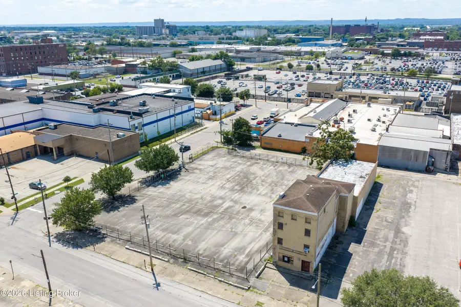 707 York St, Louisville, KY 40203 - #3