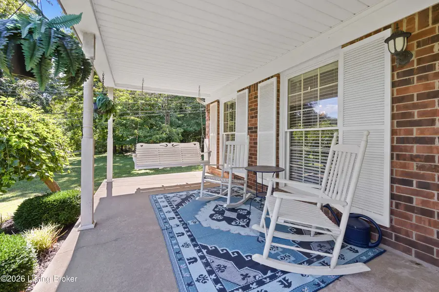 574 Pine Creek Rd, Shepherdsville, KY 40165 - #2