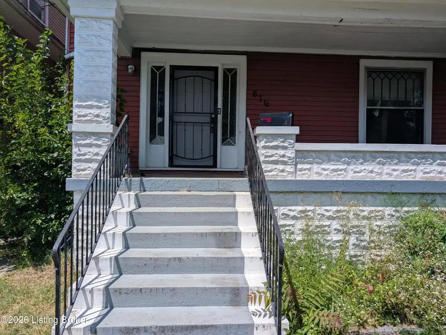 676 Cecil Ave, Louisville, KY 40211 - #2