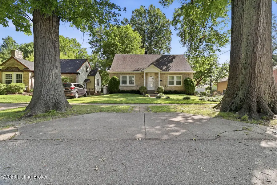 243 Fairfax Ave, Louisville, KY 40207 - #2