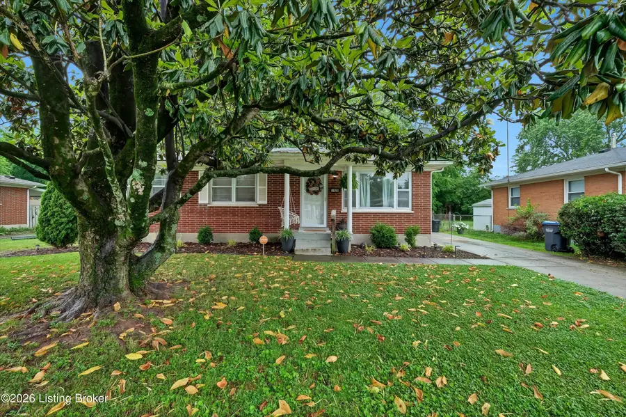 1924 White Oak Ln, Louisville, KY 40216 - #2