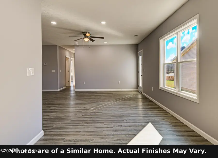 158 Shirley Blvd #A&B, Vine Grove, KY 40175 - #3
