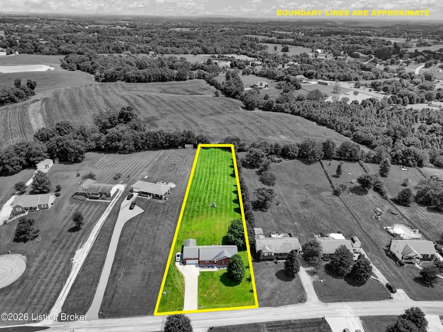 193 Ashland Meadows Dr, Taylorsville, KY 40071 - #3
