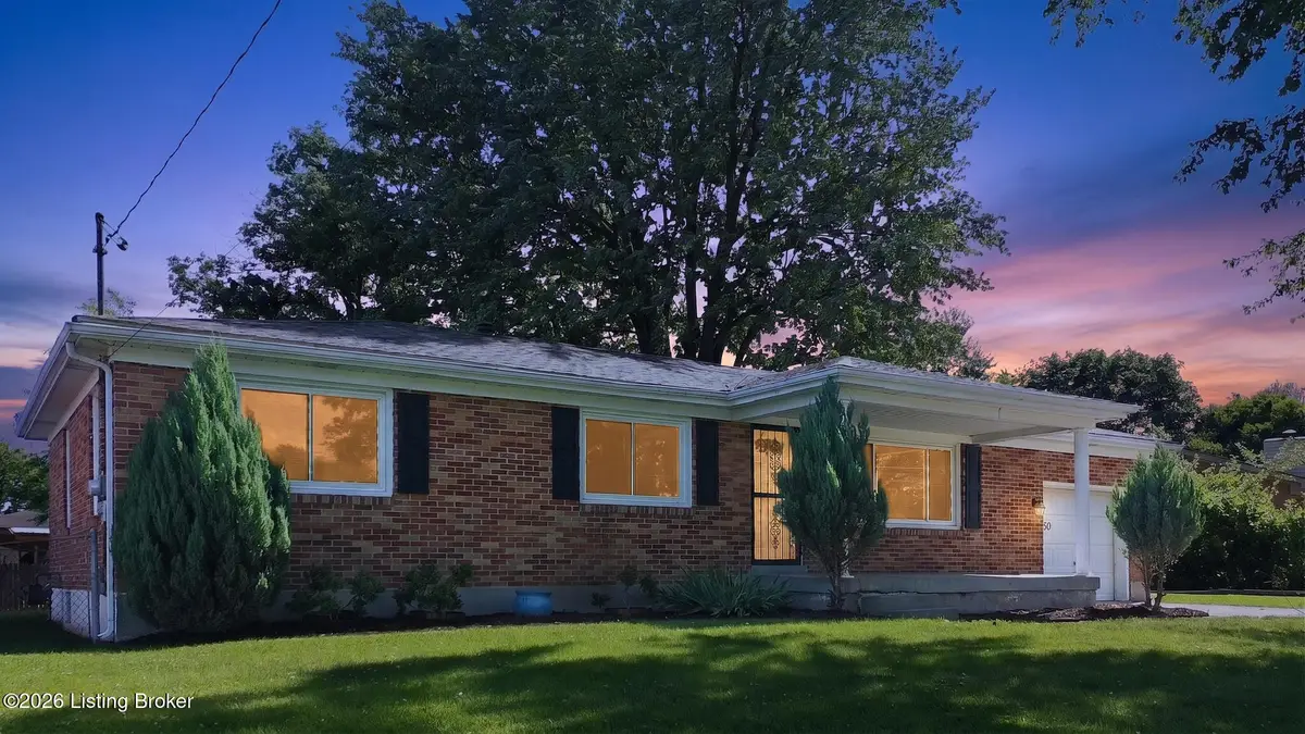 6610 Sunny Vale Way, Louisville, KY 40272 - #1