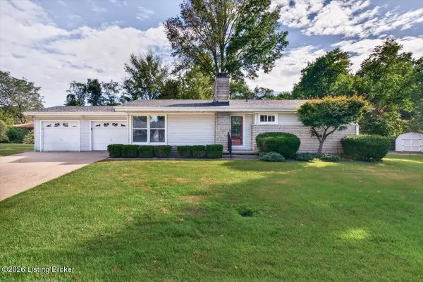 3302 Norwood Dr, New Albany, IN 47150