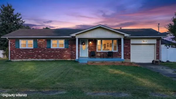 6501 Cady Dr, Louisville, KY 40258