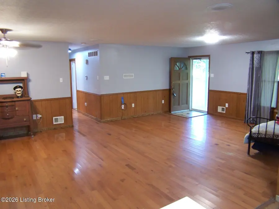 4165 Anna Sandhill Rd, Bowling Green, KY 42101 - #3