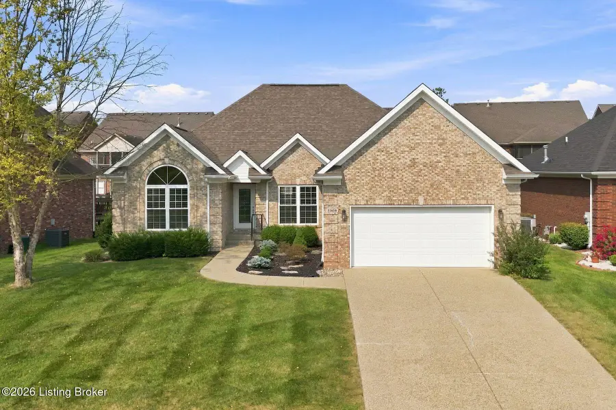 3308 Tucker Wood Ln, Louisville, KY 40299 - #2