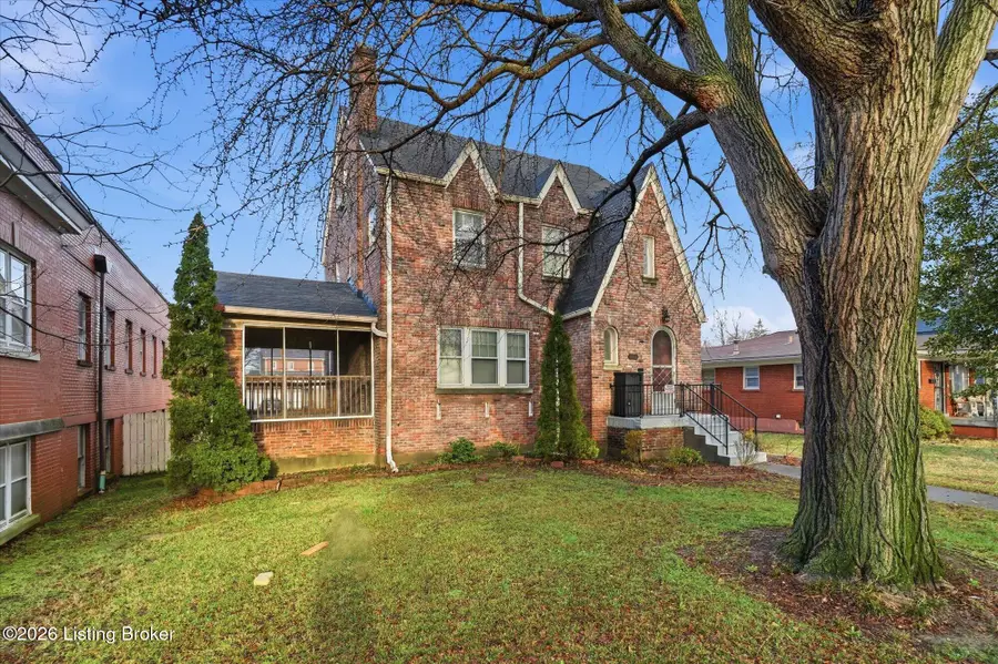 4564 S 3rd St, Louisville, KY 40214 - #2