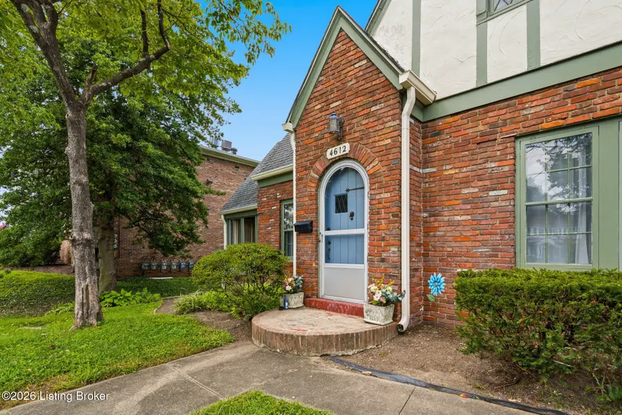 4612 S 6th St, Louisville, KY 40214 - #2