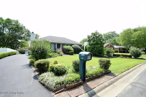 614 Stivers Rd, Louisville, KY 40207