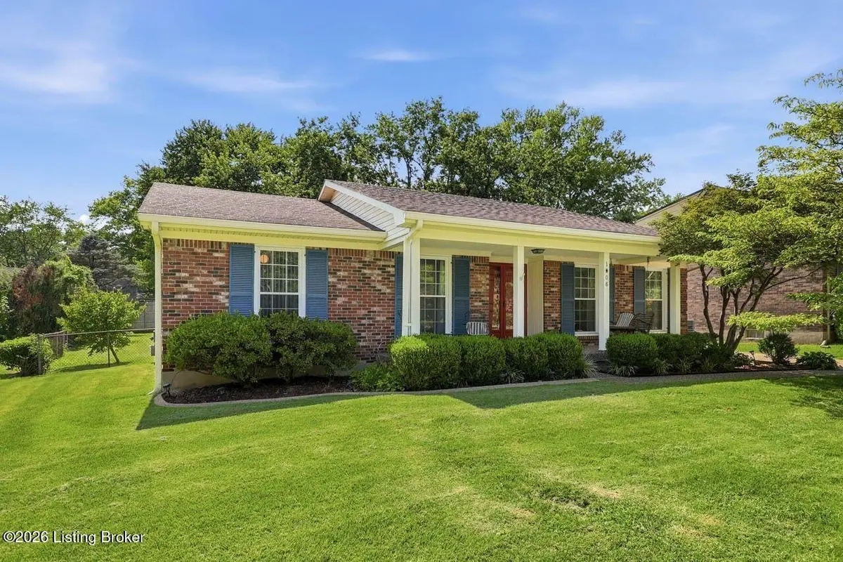 1006 Ambridge Dr, Louisville, KY 40207 - #1
