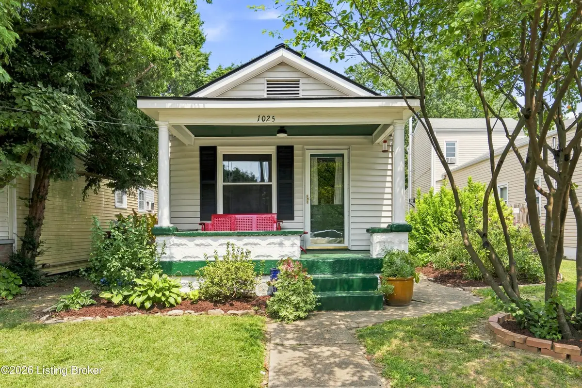 1025 E Burnett Ave, Louisville, KY 40217 - #1