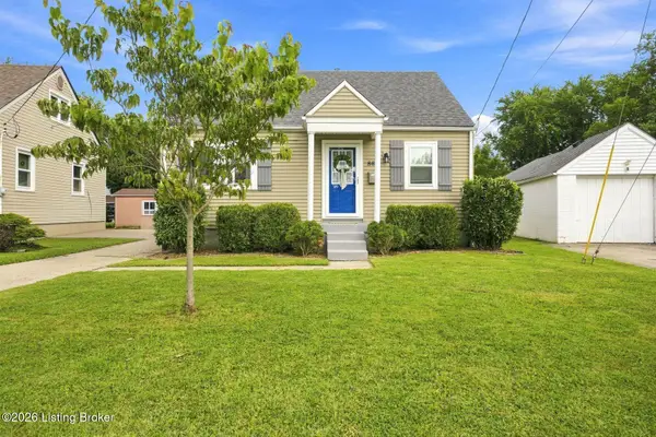 867 Parkway Dr, Louisville, KY 40217
