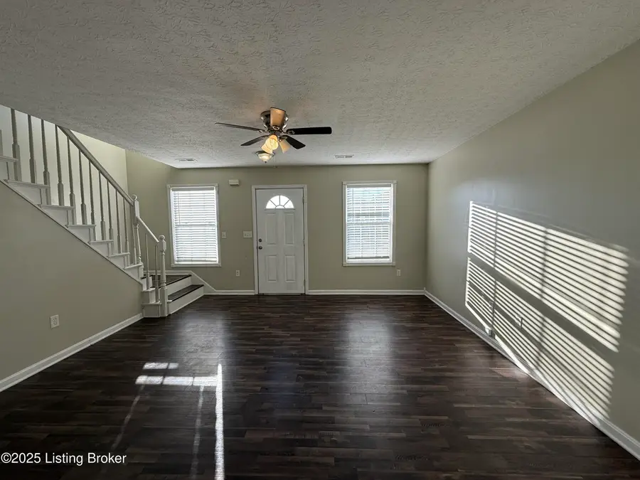 111 Calumet Ct, Elizabethtown, KY 42701 - #3