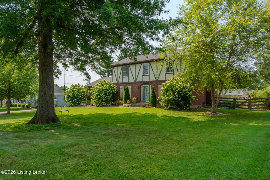 8508 Maple Ave, Pewee Valley, KY 40056 - #3