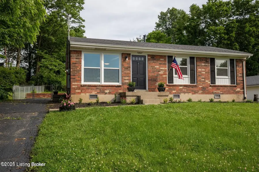 10607 Fairview Ave, Jeffersontown, KY 40299 - #3