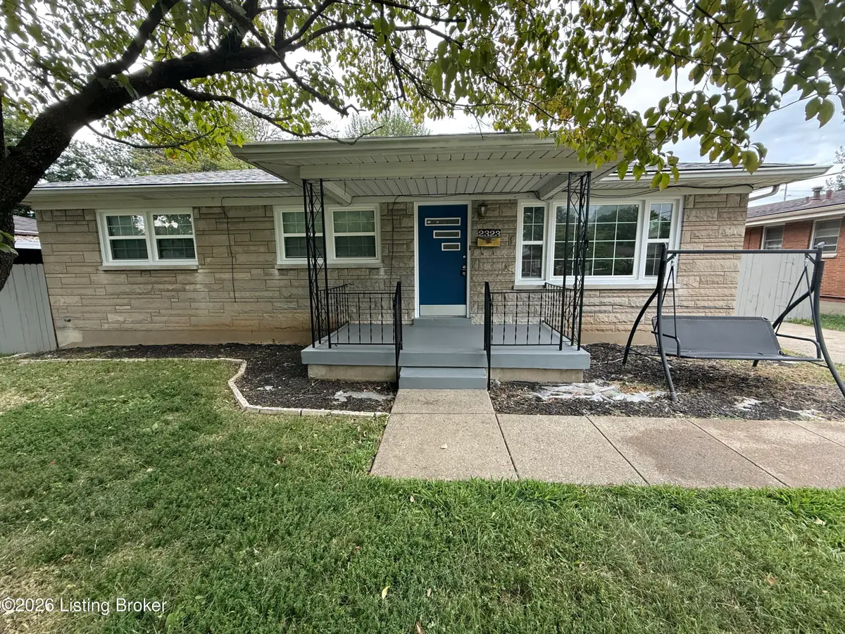 2323 Ecton Ln, Louisville, KY 40216 - #1