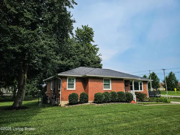 10300 Grafton Hall Rd, Louisville, KY 40272