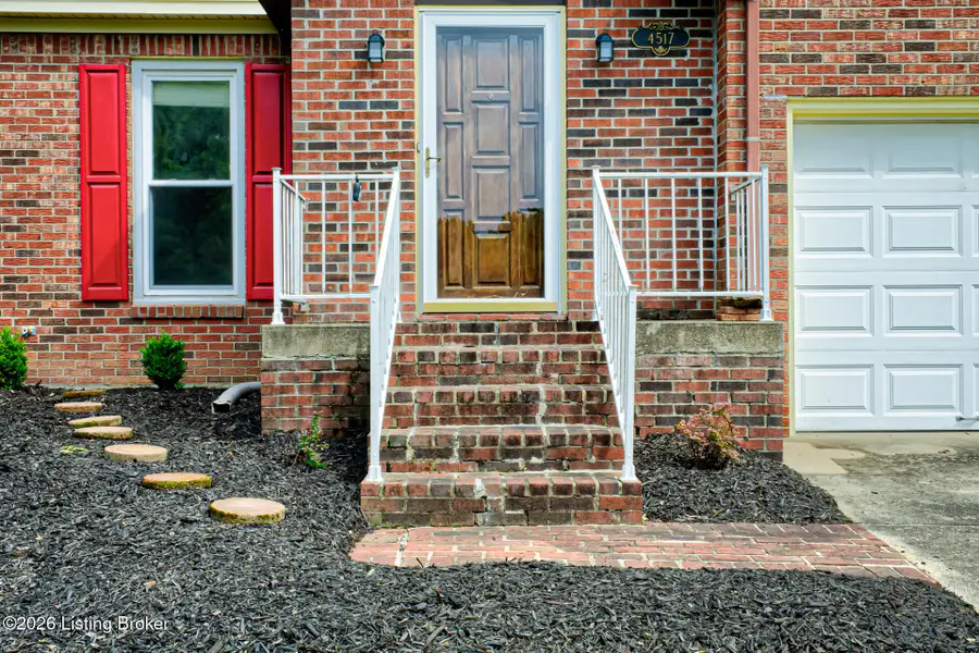 4517 Amerivan Ct, Jeffersontown, KY 40299 - #3