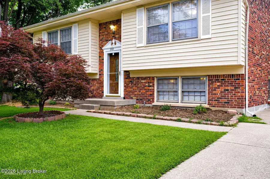 5101 Mt Marcy Rd, Louisville, KY 40216 - #2