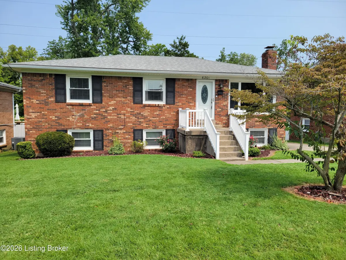 6201 Rocky Mountain Dr, Louisville, KY 40228 - #1