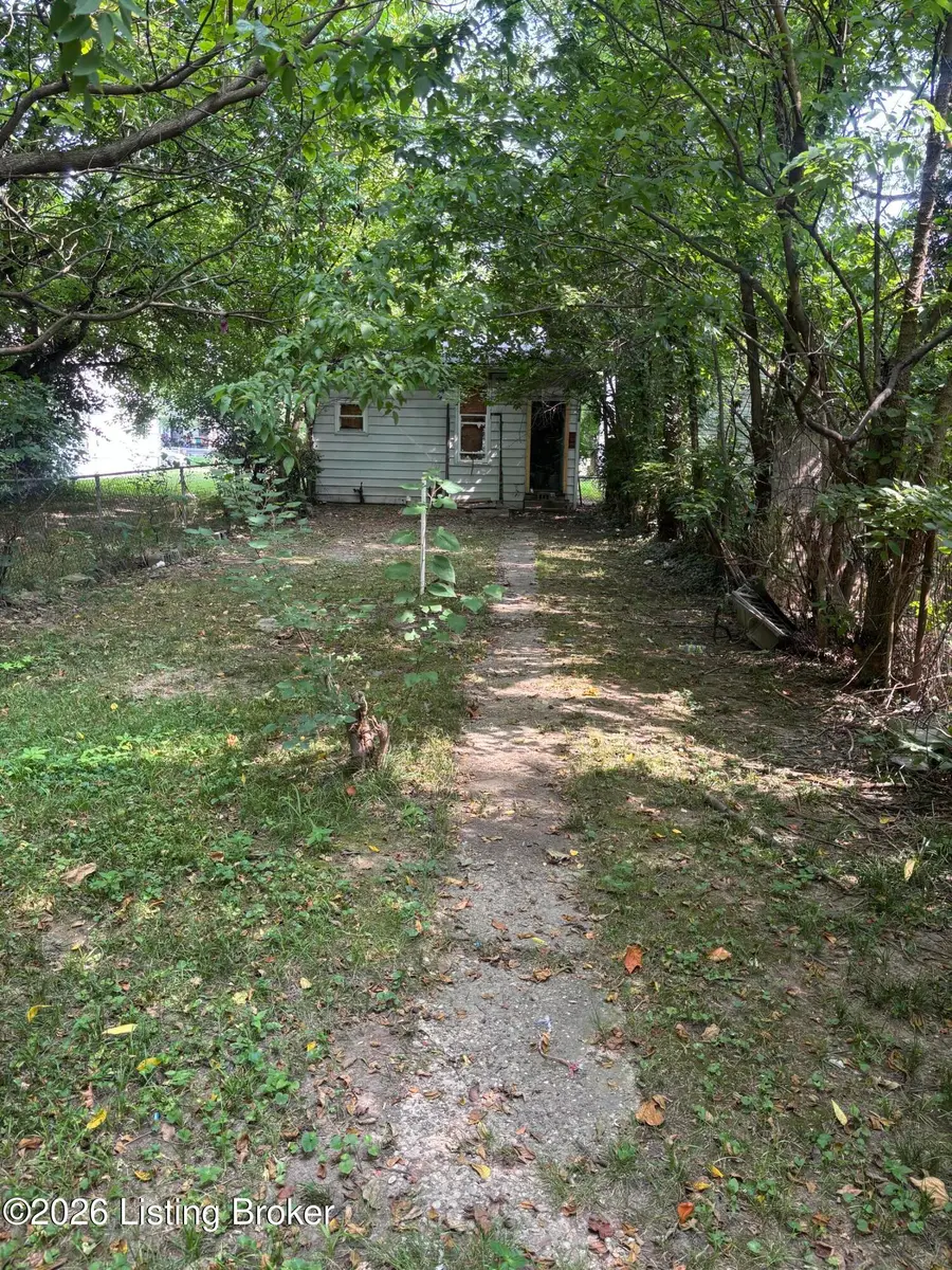 3038 Greenwood Ave, Louisville, KY 40211 - #3