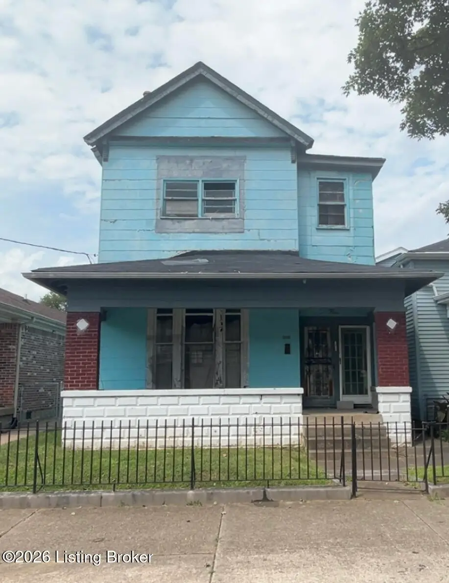 1823 W Chestnut St, Louisville, KY 40203 - #1