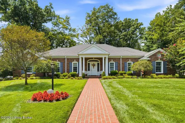 2902 Falmouth Dr, Louisville, KY 40205