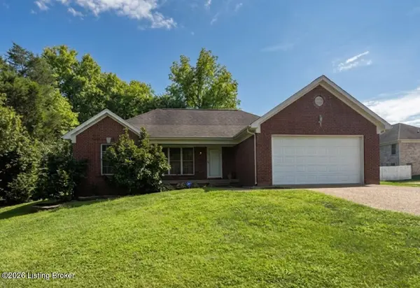 5902 Briscoe Ln, Louisville, KY 40228