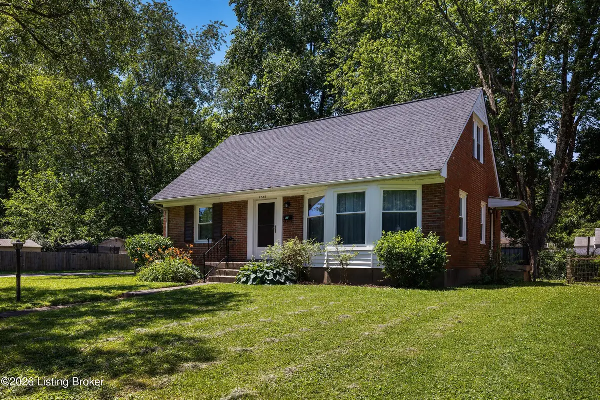 3732 Glenmeade Rd, Louisville, KY 40218 - #1