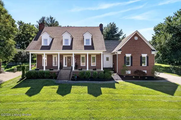 7389 Wolfspring Trace, Louisville, KY 40241