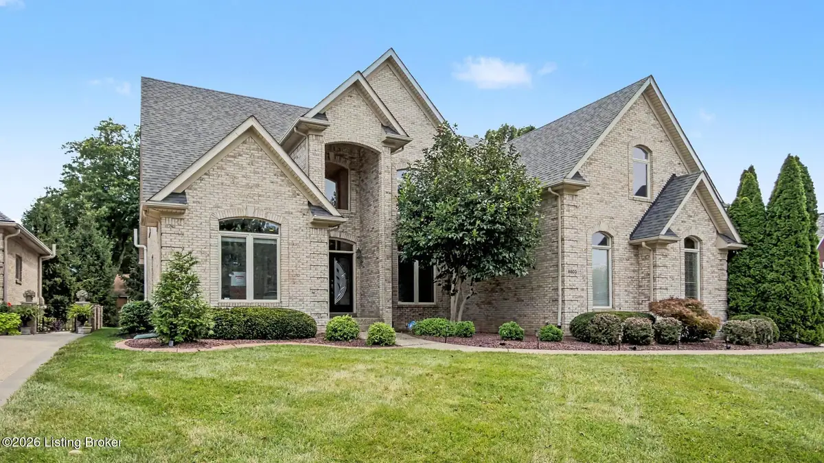 8803 Summit Ridge Dr, Louisville, KY 40241 - #1