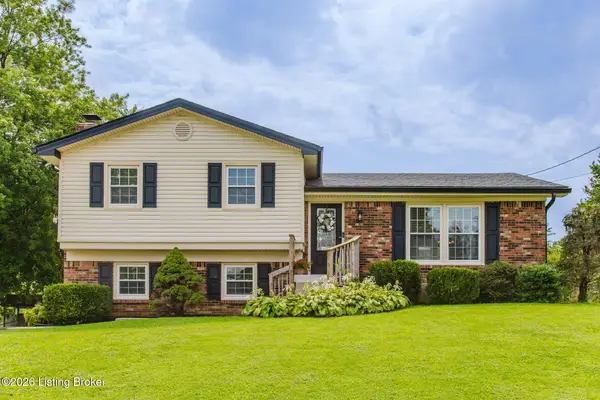 4504 Freda Way, Louisville, KY 40272